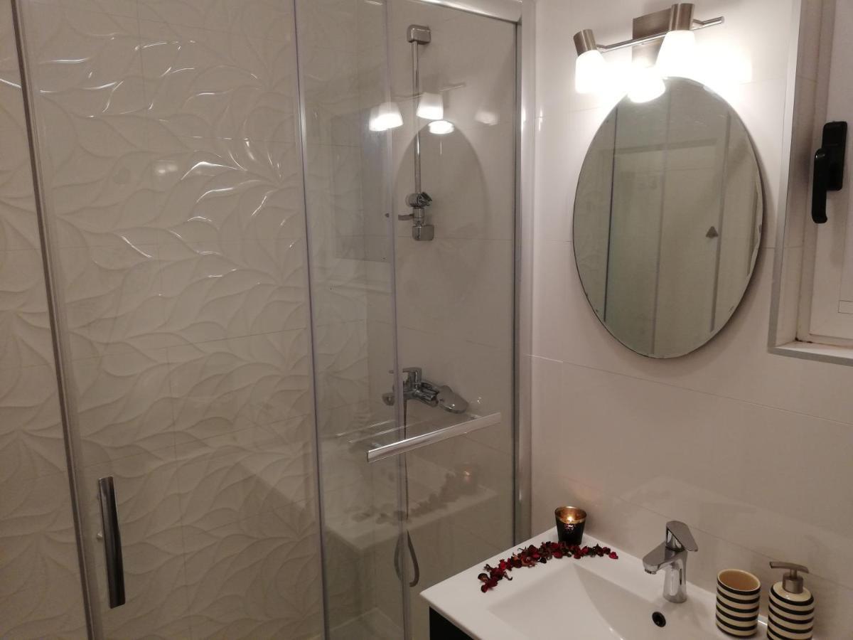 Отель Apartman Komadina Макарска Экстерьер фото