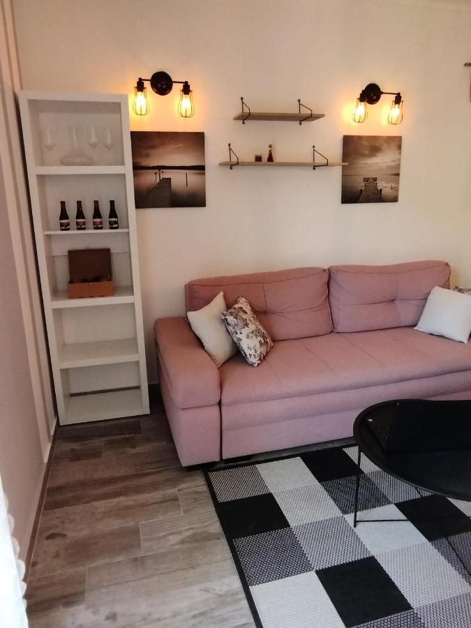 Отель Apartman Komadina Макарска Экстерьер фото